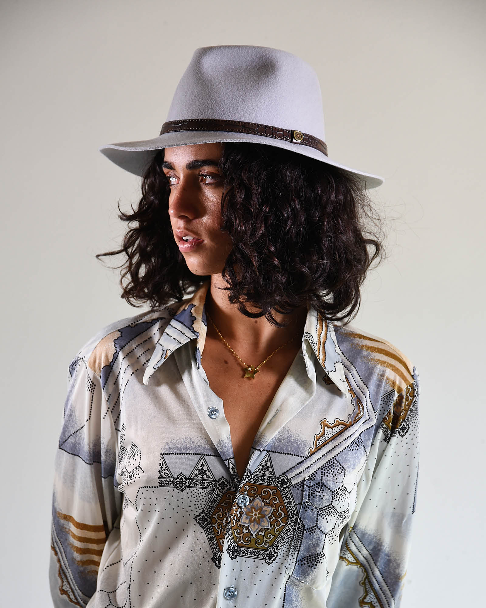 Clean Gray Classic Felt Hat - Image 3