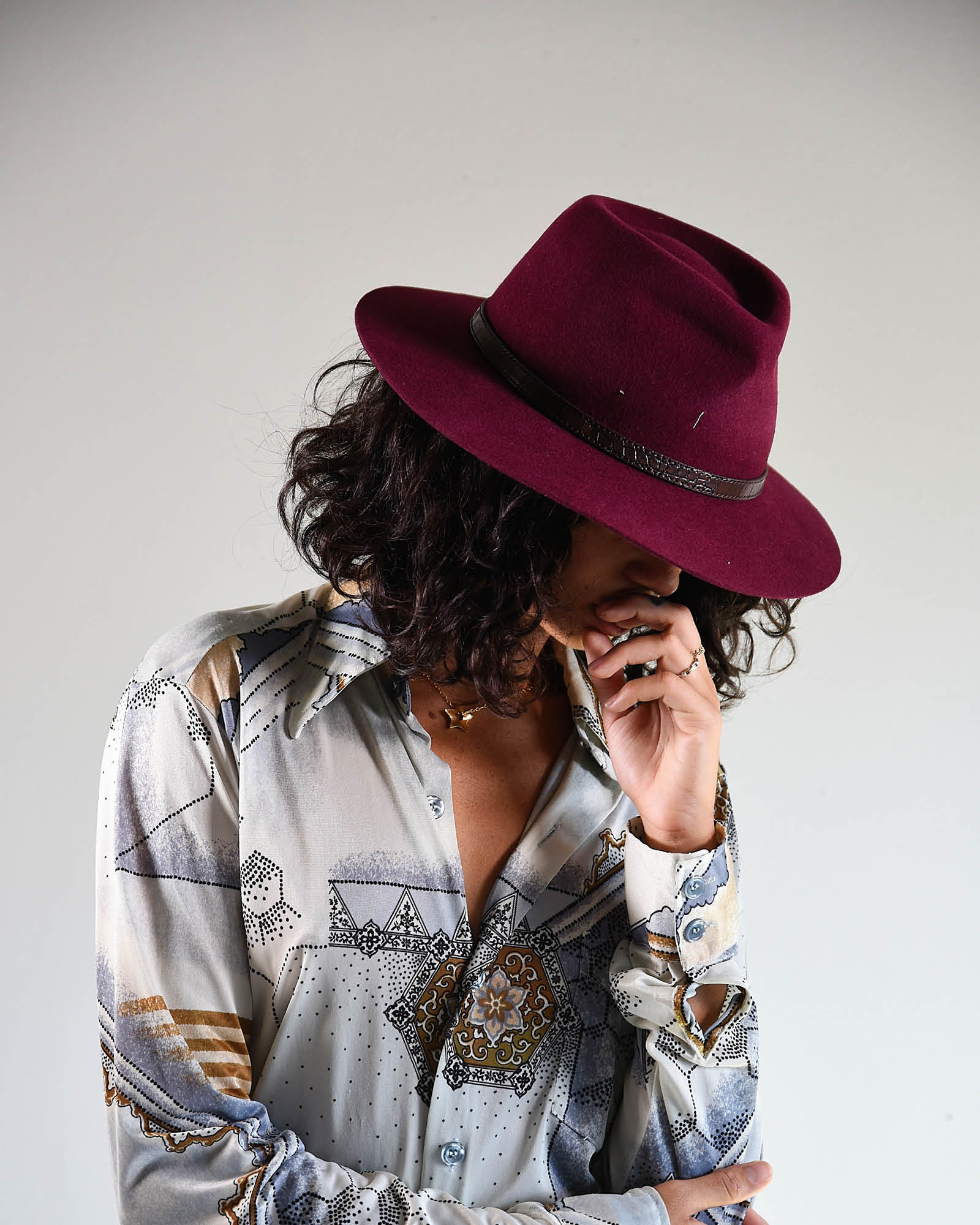 Refined Wine Classic Felt Hat - Image 5