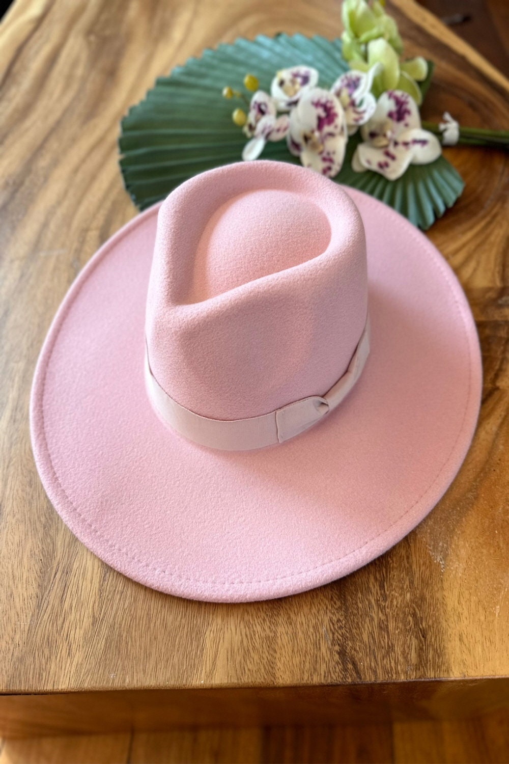Vegan Felt Fedora Hat: Wide Brim Rancher Style, Adjustable Fit - Image 7