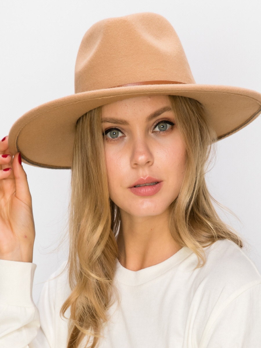Vegan Felt Panama Hat: Wide Brim Fedora with Leather Belt - Image 7