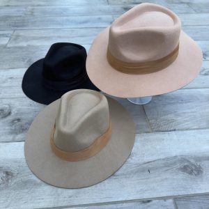 Wool Rancher Hat: Wide Brim with Velvet Band