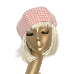 Pink Checkered Beret with Patterned Finish